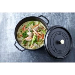 Staub Cocotte 28 Cm, Rond(e), Noir, Fonte 12 Staub Cocotte 28 Cm, Rond(e), Noir, Fonte -Staub Soldes Magasin 000017831