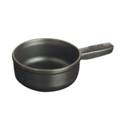 Staub Caquelon à Fondue 12 Cm, Noir 7 Staub Caquelon à Fondue 12 Cm, Noir -Staub Soldes Magasin 40509 594 0 2