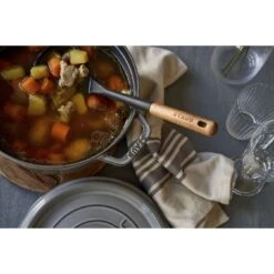 Staub Cocotte 24 Cm, Rond(e), Gris Graphite, Fonte -Staub Soldes Magasin 424424407