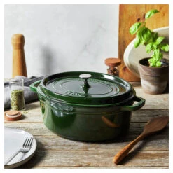 Staub Cocotte 31 Cm, Ovale, Basilic, Fonte 11 Staub Cocotte 31 Cm, Ovale, Basilic, Fonte -Staub Soldes Magasin 750058438