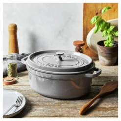 Staub Cocotte 31 Cm, Ovale, Gris Graphite, Fonte 12 Staub Cocotte 31 Cm, Ovale, Gris Graphite, Fonte -Staub Soldes Magasin 750058442