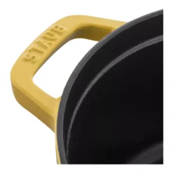 Cocotte En Fonte Emaillée Ronde Staub JAUNE CITRON D24 3,79L 21 Cocotte En Fonte Emaillée Ronde Staub JAUNE CITRON D24 3,79L -Staub Soldes Magasin cocotte en fonte emaillee ronde staub jaune citron d24 379l nvs 7